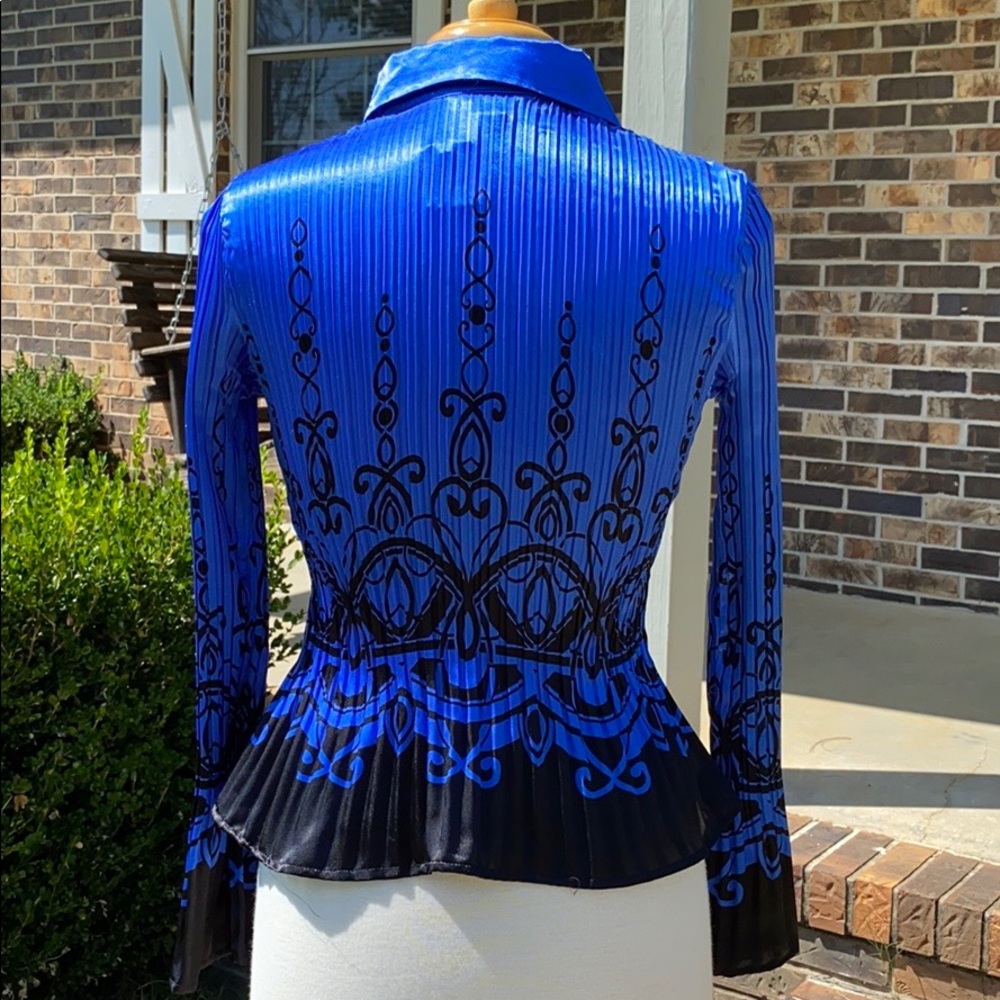 Sunny Leigh Petite Blue & Black Long Sleeve Top - Picture 6 of 6
